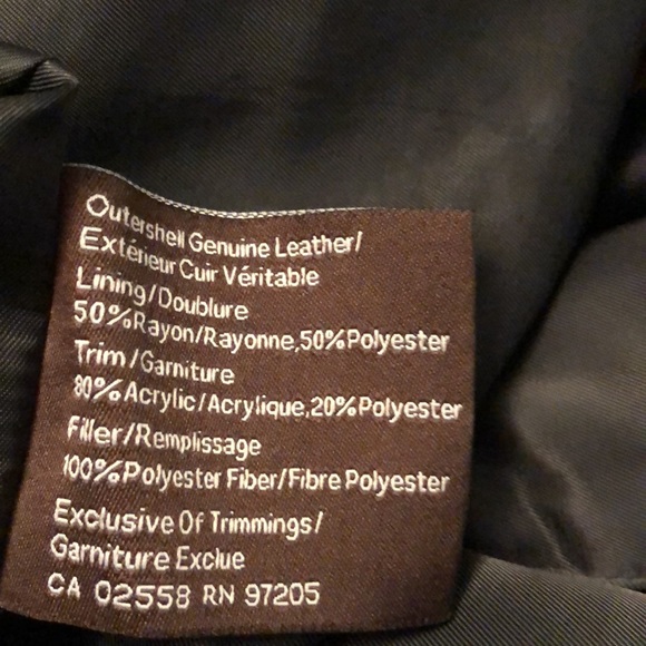 Danier Genuine Leather Jacket Size M with Removable Hood - Picture 12 of 12